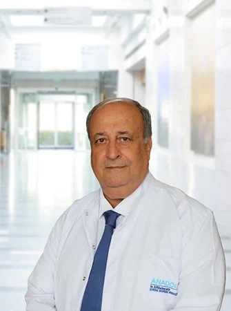 Prof. Dr. Savaş Kansoy — Oncologie et hématologie pédiatriques